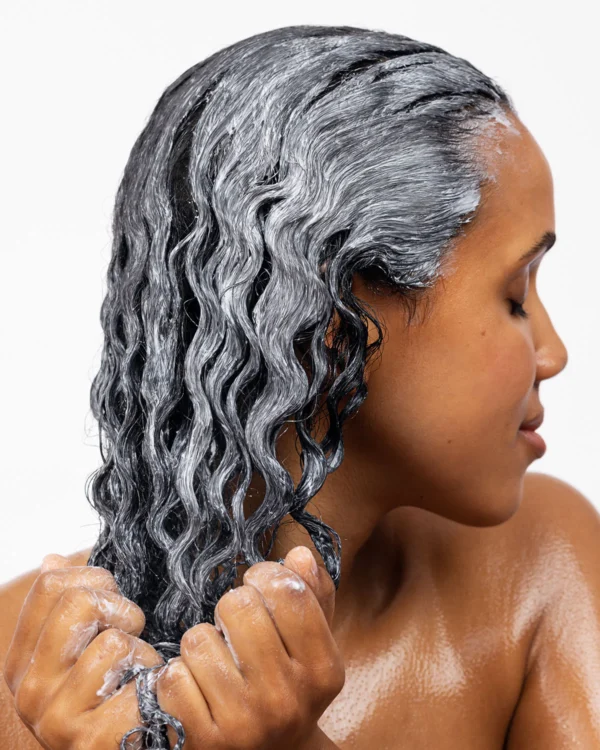 Maria Nila Coils & Curls Finishing Treatment Masque 250 ml - Image 3